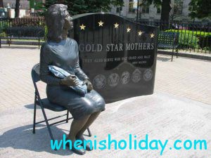 Gold Star Mother's monument