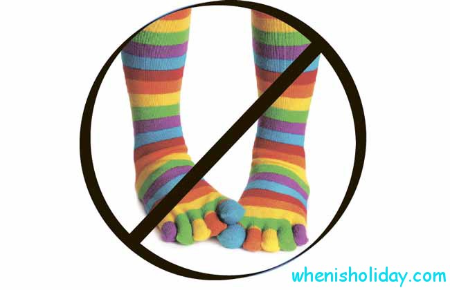 No Socks Day 2017