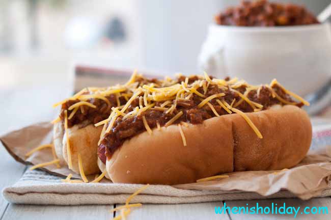 National Chili Dog Day