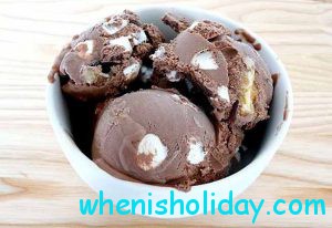 National Rocky Road Day 2017