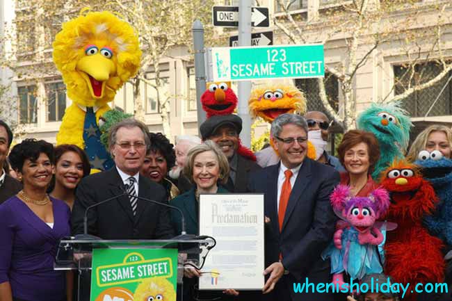 Gary E. Knell, Joan Ganz Cooney, Sesame Street