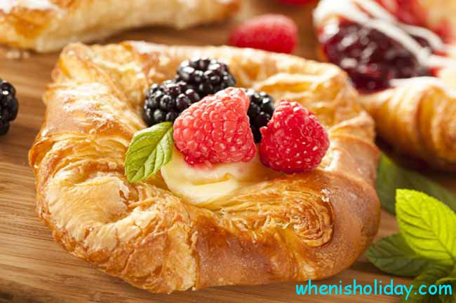 Pastry with Berries