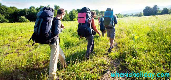 Menschen auf einer Wanderung