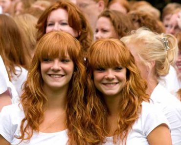 Red Hair Sisters