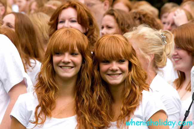 Red Hair Sisters