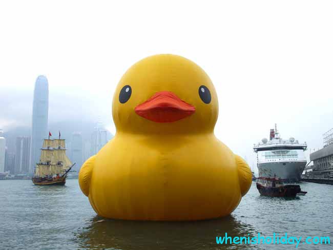 Artist Florentijn Hofman's Rubber Duck