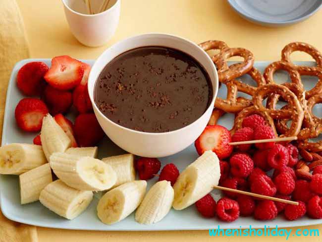 Chocolate Fondue Plate