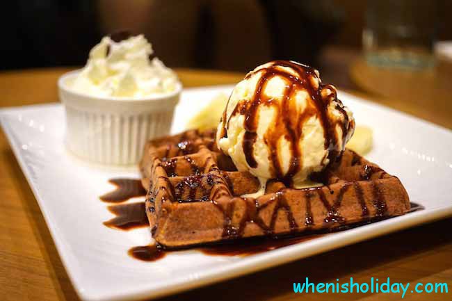 Ice Cream with waffles