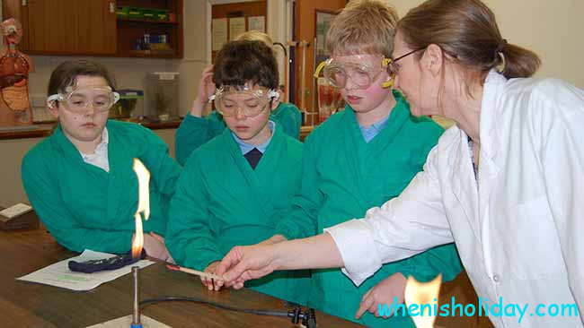 kids and Bunsen Burner