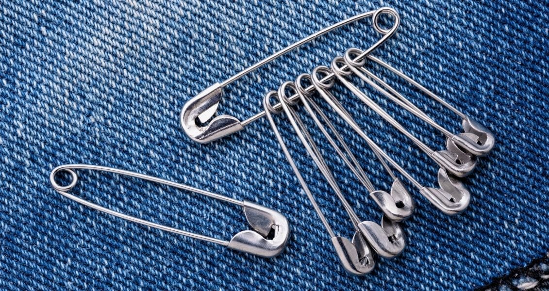 Birthday of the English hairpin