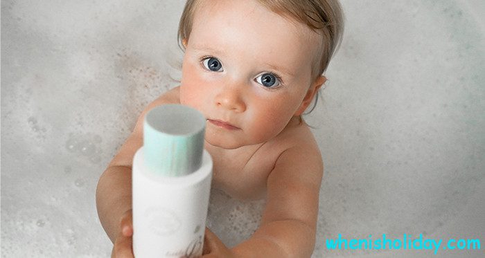 Natural and organic baby skincare: What you need to know