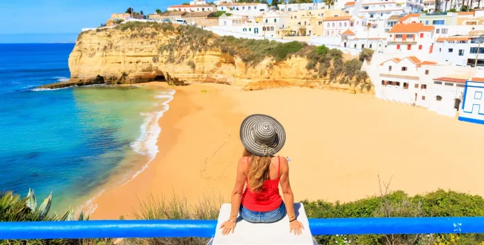 When is the Holiday Season in Portugal for Tourists?